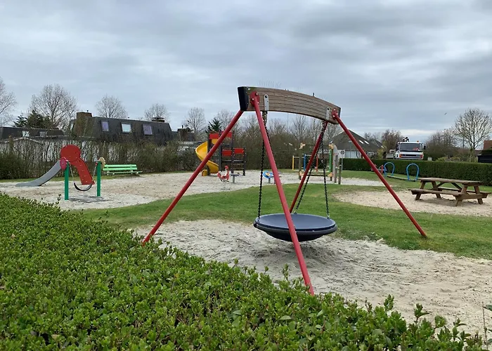 Kustverhuur, Park Schoneveld, Duinroos 102